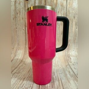 Electric Neon Pink And Black Stanley Quencher H2.0 Tumbler 40oz w/ lid no straw